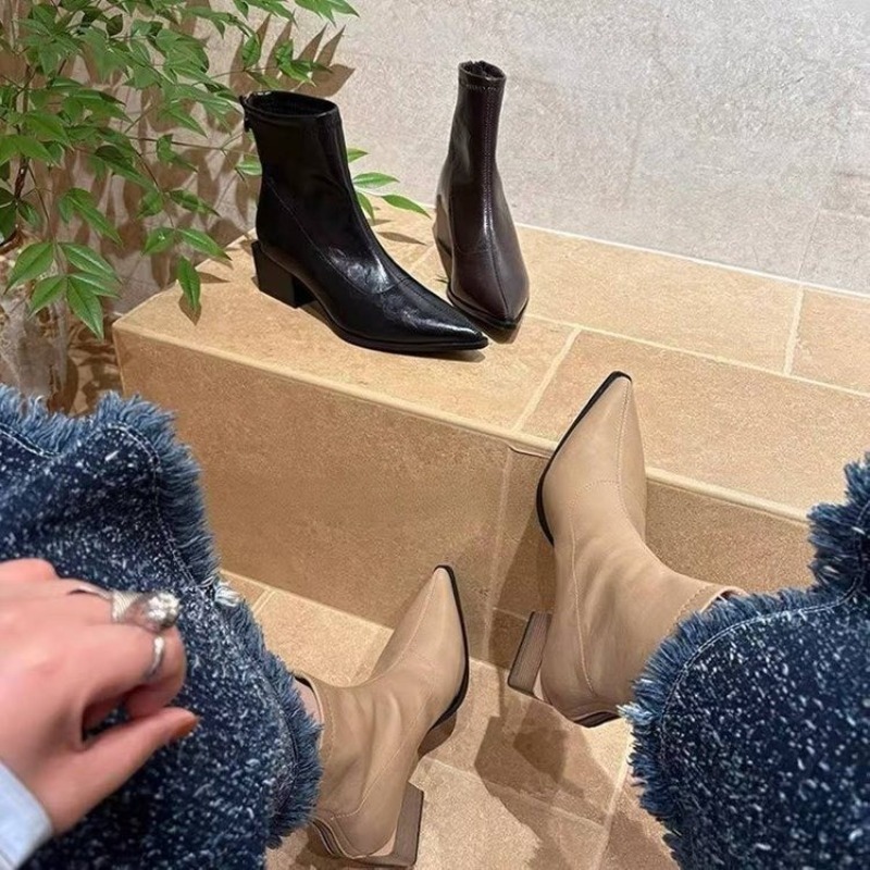 2026 스트리트 스타일 디자이너 빈티지 포인티드 토  - Vintage Fashion Aesthetic 리뷰 및 가격